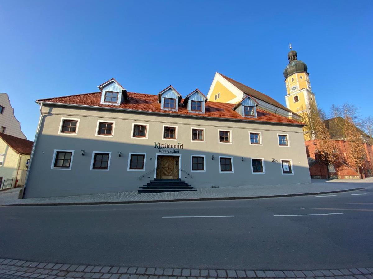 Hotelgasthof Kirchenwirt Schierling Bagian luar foto